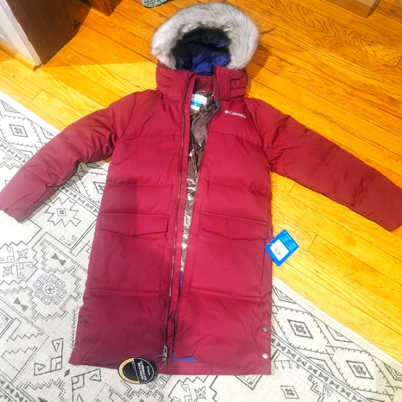 Brand new Columbia Parka - Picture 1 of 2